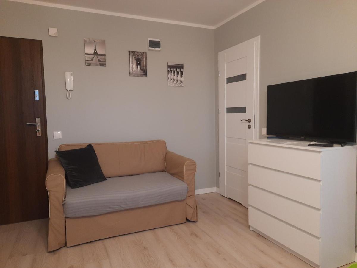 Family Suite Swiecie Bagian luar foto